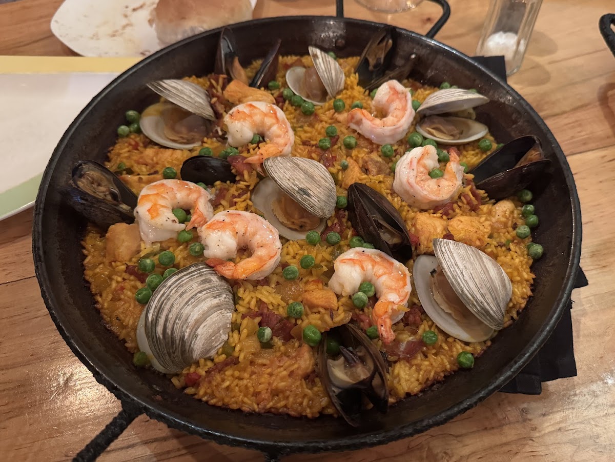Paella Tapas Wine Bar Restaurant Photos 2